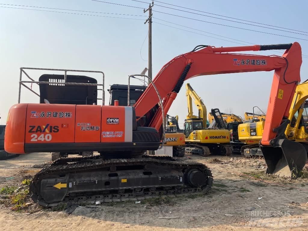Hitachi ZX 240 Rupsgraafmachines