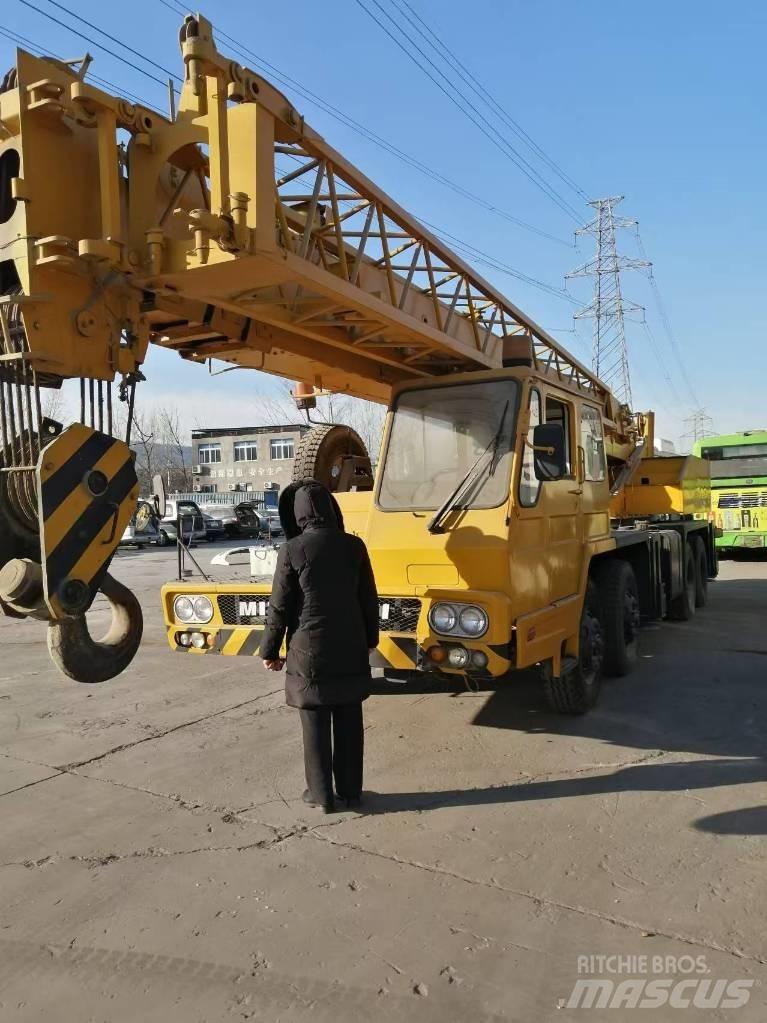 Tadano TL 300 E Ruwterrein kranen