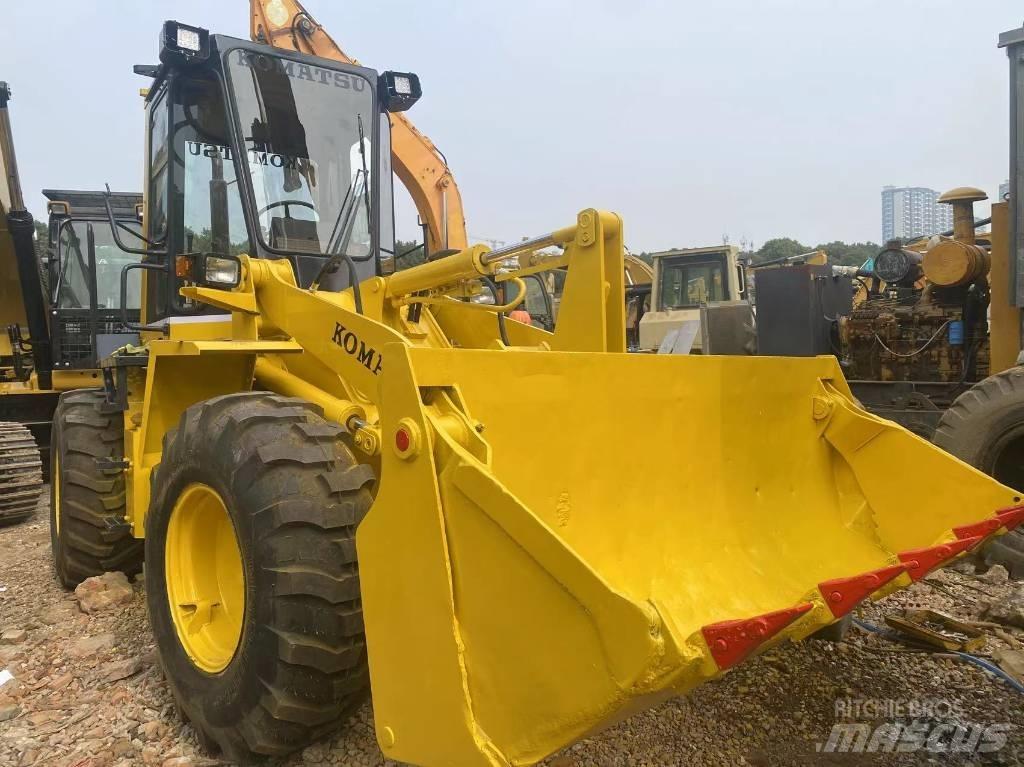 Komatsu WA100-1 Wielladers