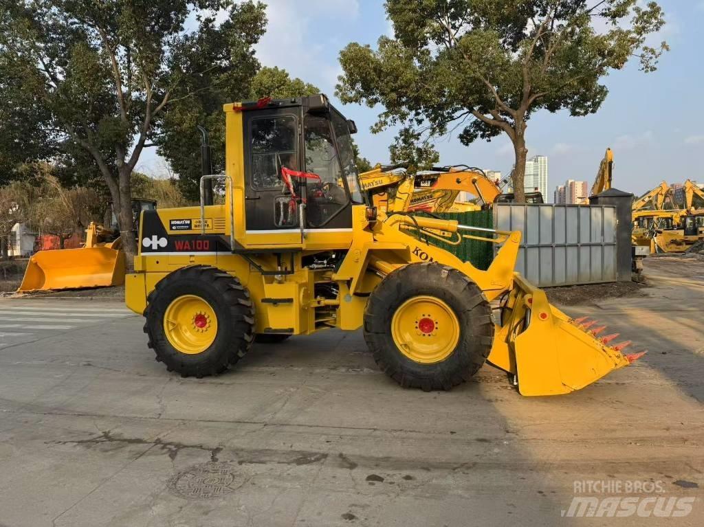 Komatsu WA100-1 Wielladers