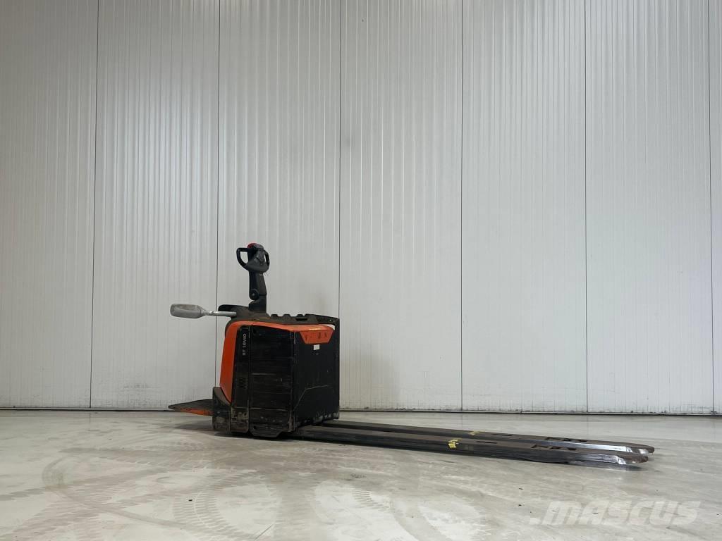BT LPE250 Meerij pallettruck met platform