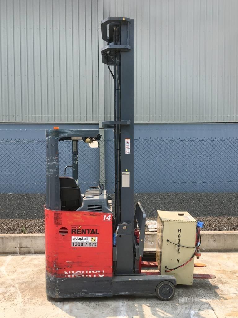 Nichiyu FBRF14 Reachtruck voor hoog niveau