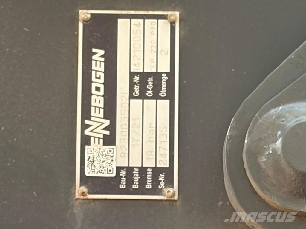 Sennebogen 613E Overige hijsinrichtingen