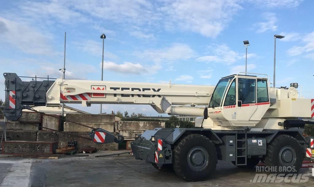 Terex A 450 Ruwterrein kranen