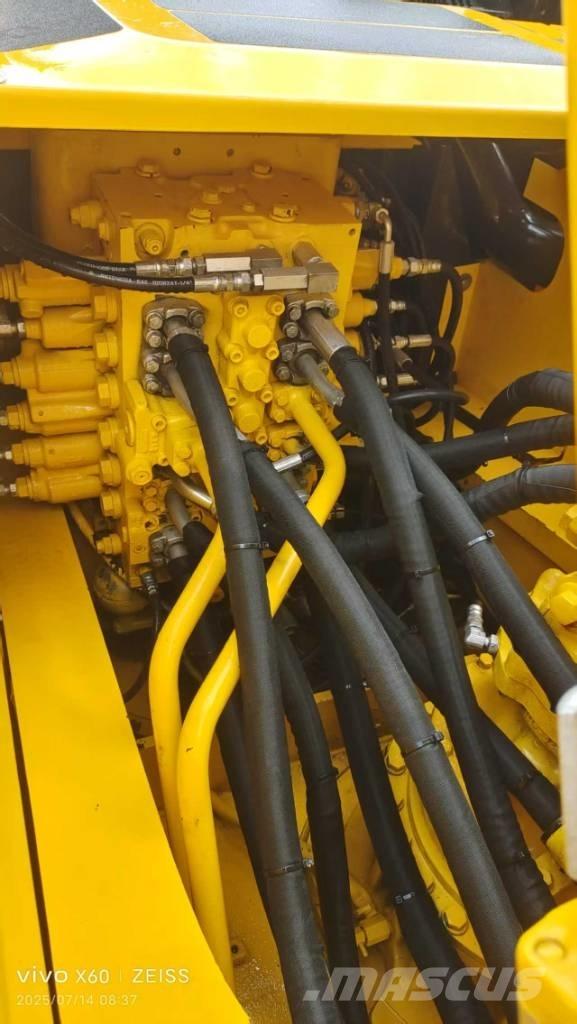 Komatsu PC 220-7 Rupsgraafmachines