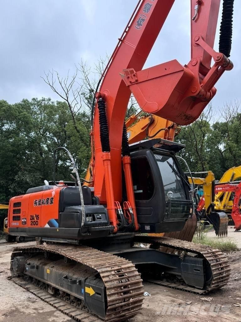 Hitachi ZX 200 Rupsgraafmachines