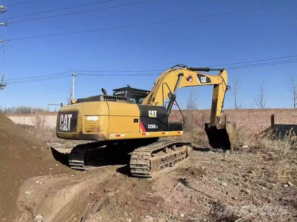 CAT 329 D2 Rupsgraafmachines