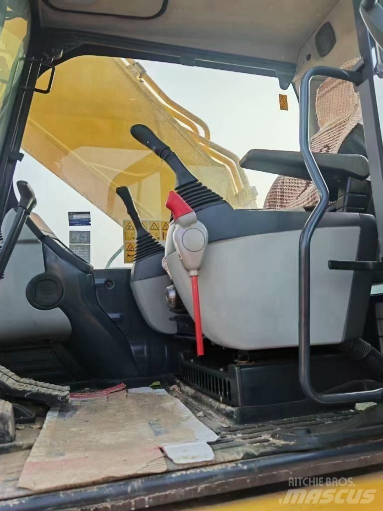 Komatsu 400-8R Rupsgraafmachines