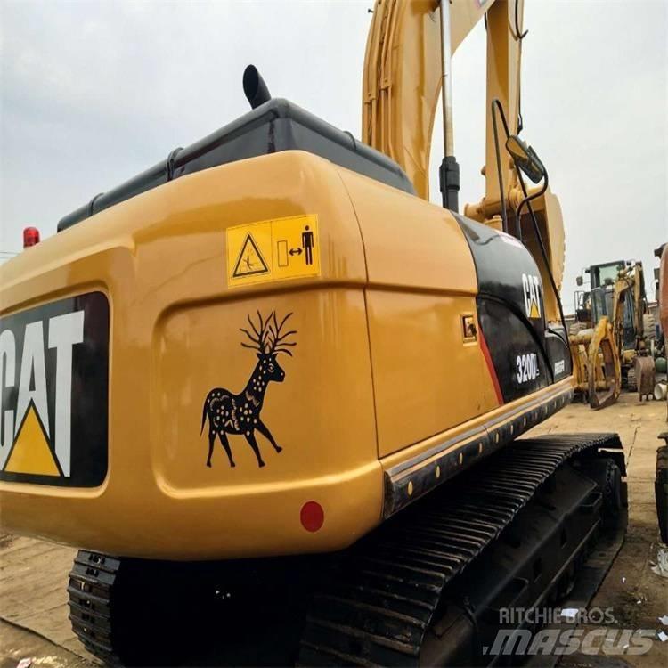 CAT 325 D L Rupsgraafmachines