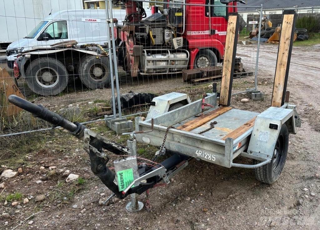 Moiroud TB 1250 Oprijwagen