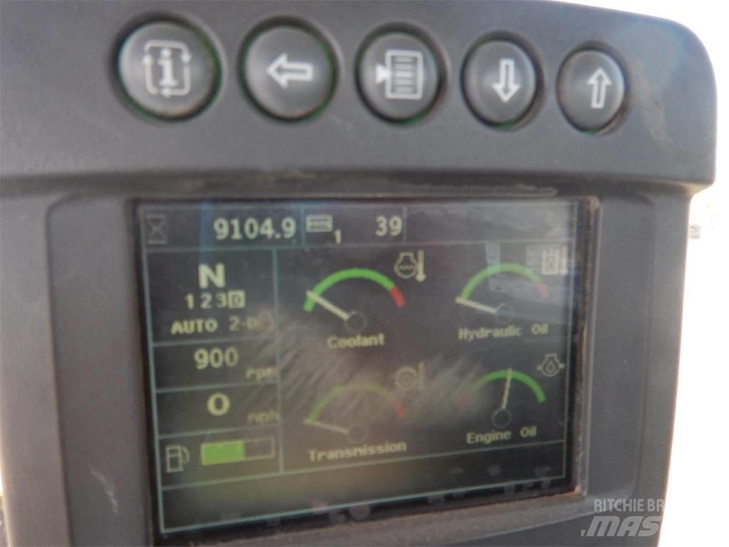 John Deere 524K Wielladers