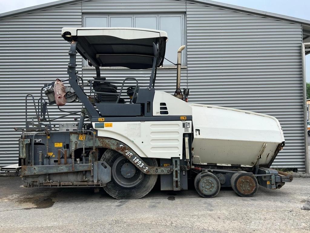 Vögele Super 1803-2 Gespecialiseerde transporteurs