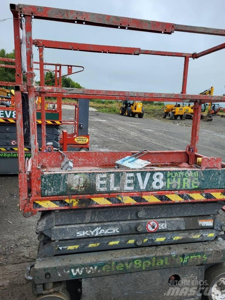 SkyJack 32/19 Schaarhoogwerkers
