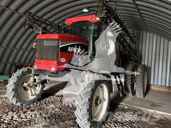 Apache AS1010 Zelfrijdende spuitmachines