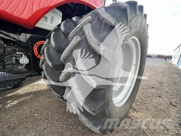 Case IH 8250 Maaidorsmachines