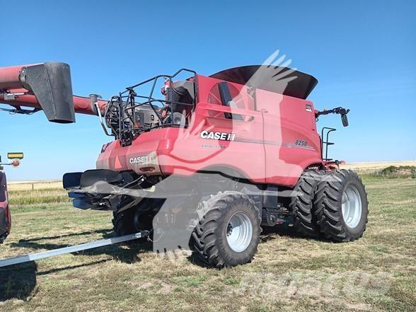 Case IH 8250 Maaidorsmachines