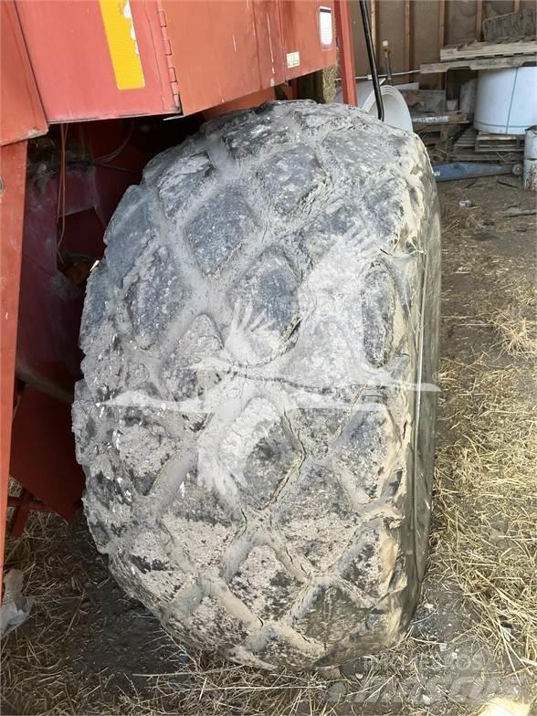 Case IH 8580 Vierkante balenpers