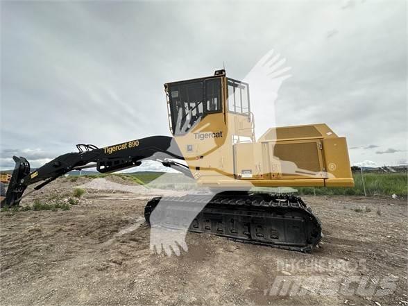 Tigercat 890 Boomstamladers