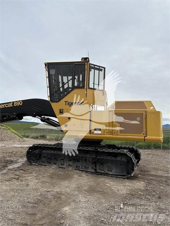 Tigercat 890 Boomstamladers
