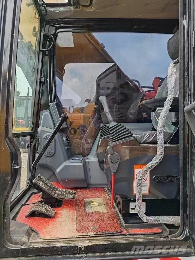 Sany SY215C Rupsgraafmachines