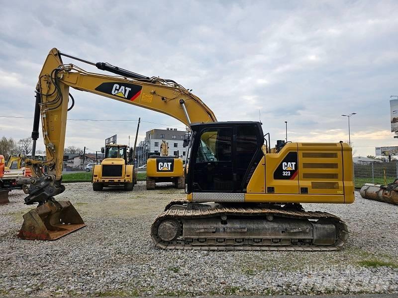 CAT 323-07B Rupsgraafmachines