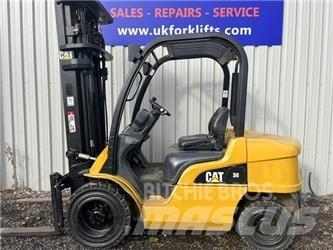 CAT DP 30 N Diesel heftrucks
