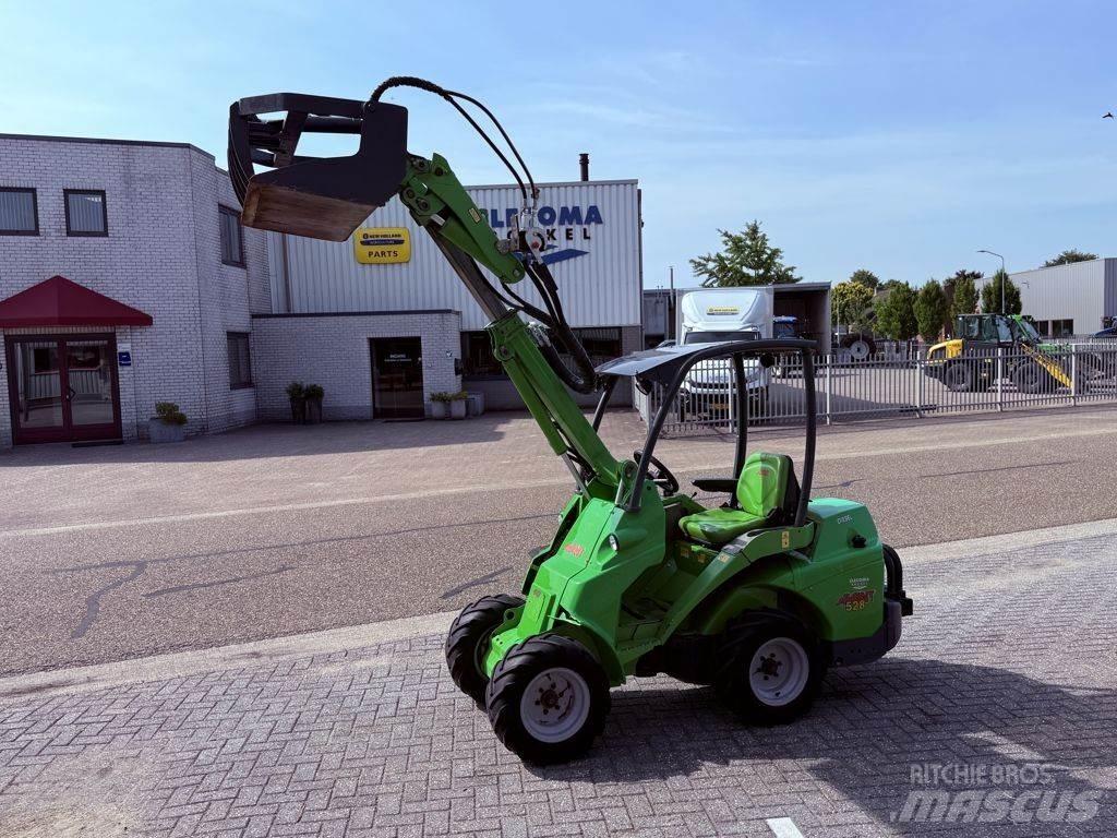 Avant 528 Wielladers