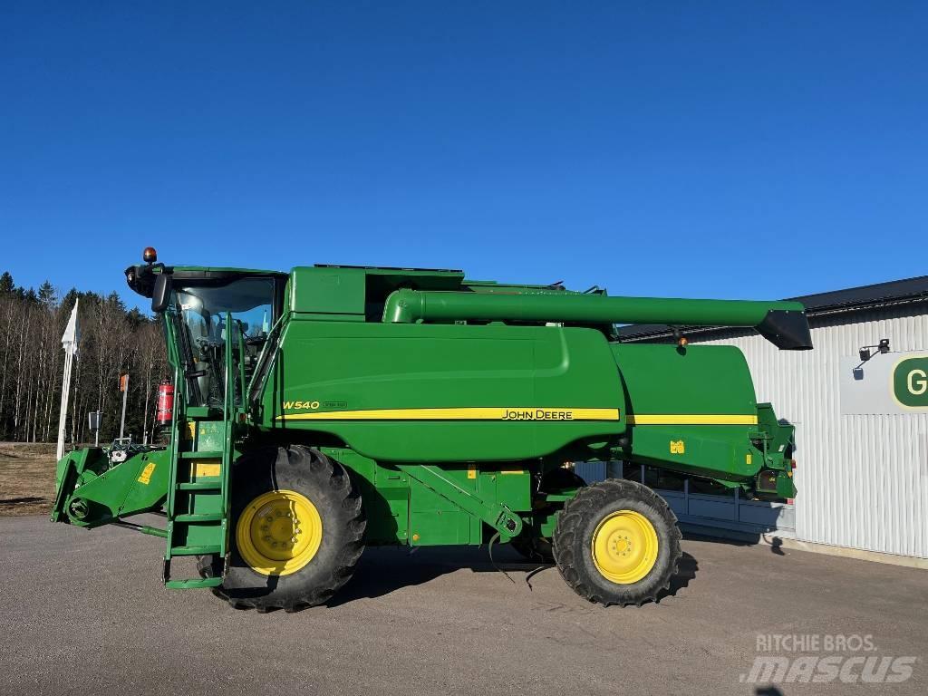 John Deere W540 Maaidorsmachines