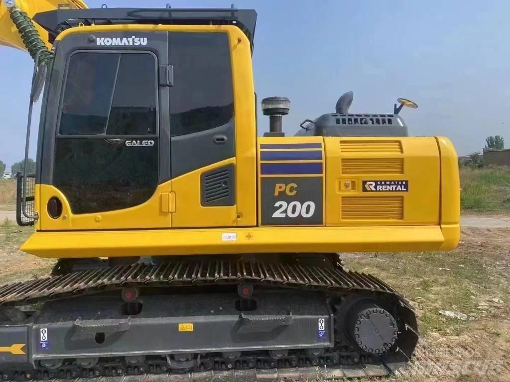 Komatsu PC 200-8 Midigraafmachines 7t - 12t