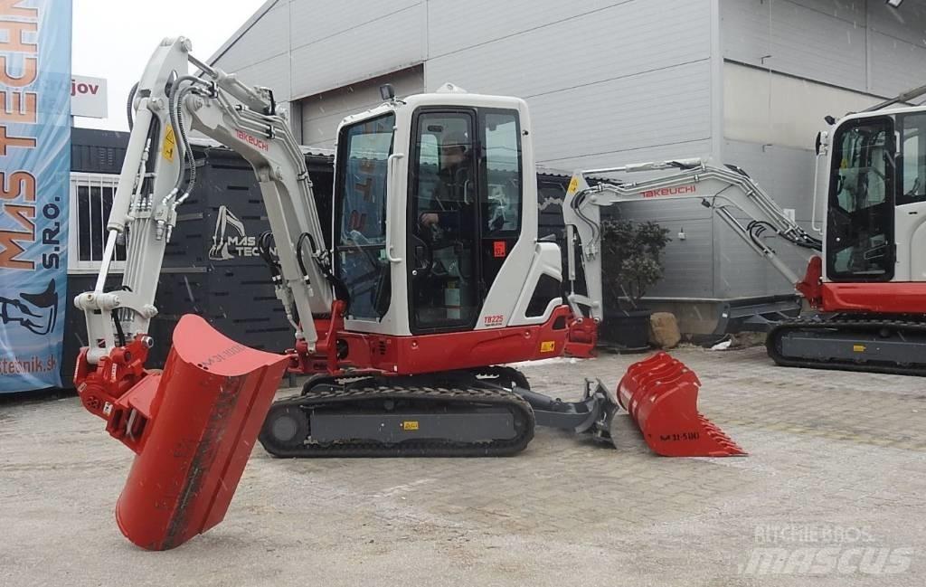 Takeuchi TB225 Minigraafmachines < 7t