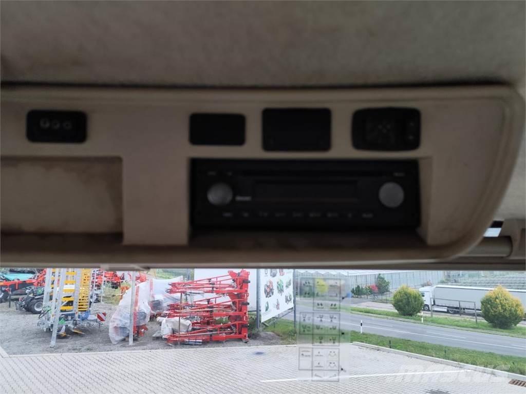 John Deere 7250R Tractoren