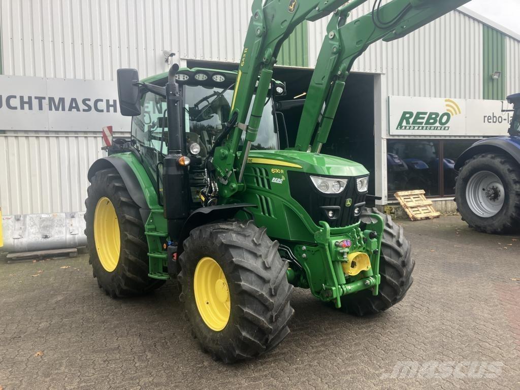 John Deere 6130R Tractoren