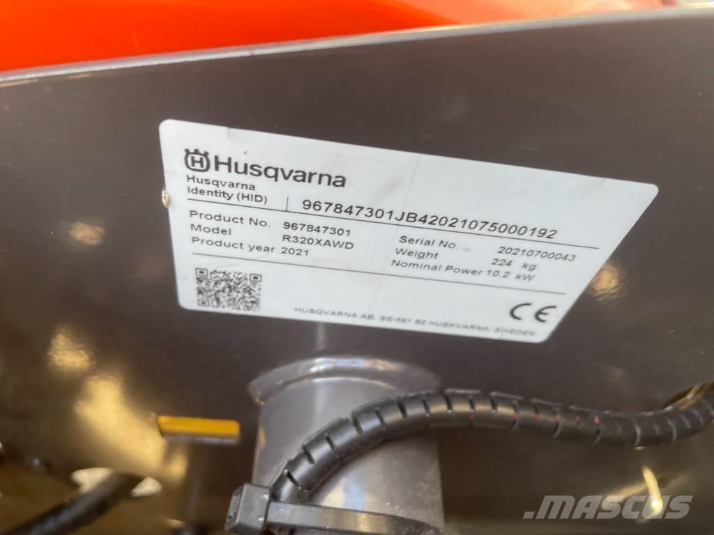Husqvarna R320X AWD Rijmaaiers
