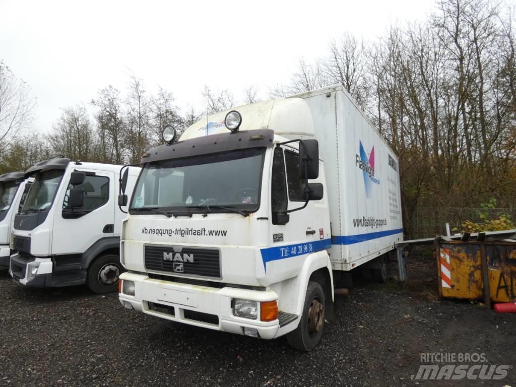 MAN 8.224 Bakwagens met gesloten opbouw
