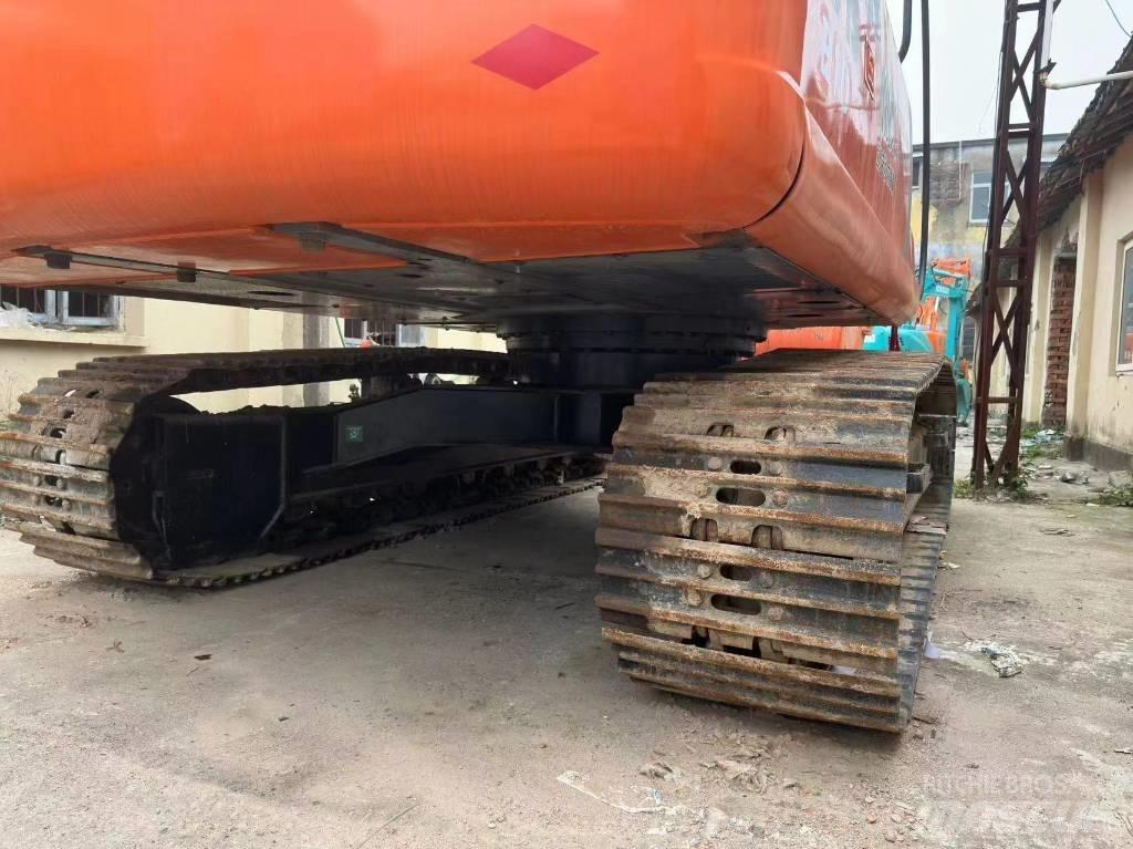Hitachi ZX 210 Rupsgraafmachines