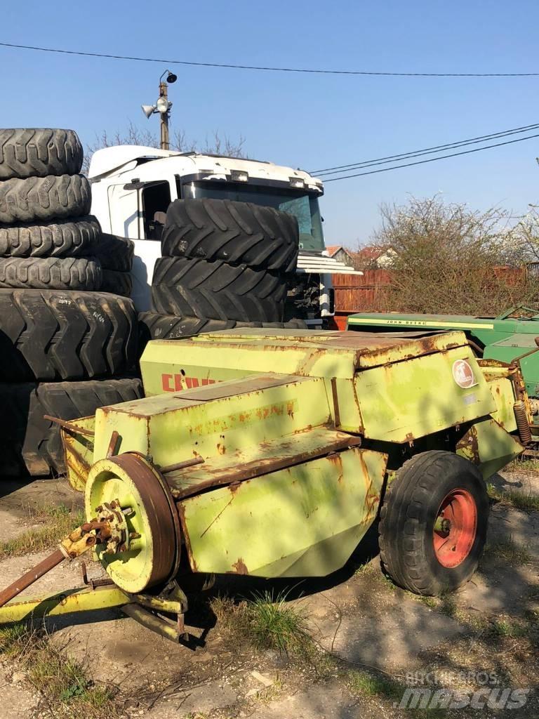 CLAAS Markant Vierkante balenpers