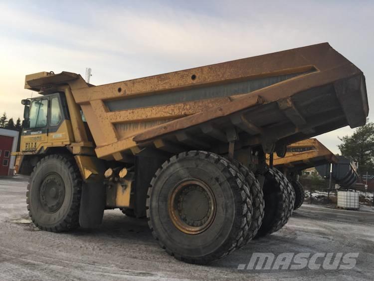 Komatsu HD 605-5 Starre dumptrucks