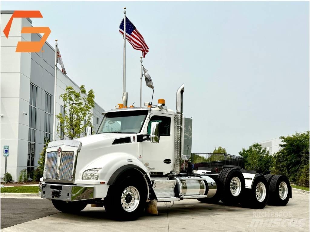 Kenworth T 880 Trekkers
