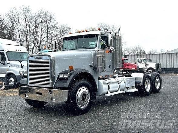 Freightliner FLD120 Trekkers