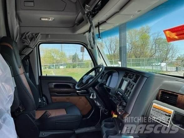 Kenworth T680 Trekkers