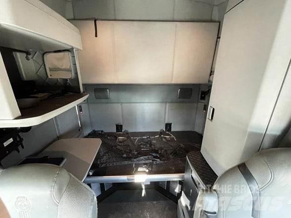 Kenworth T680 Trekkers
