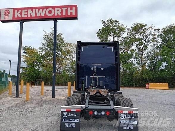 Kenworth T680 Trekkers