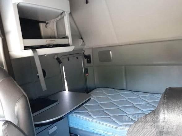 Kenworth T680 Trekkers