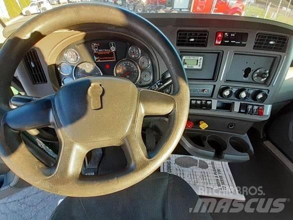 Kenworth T680 Trekkers
