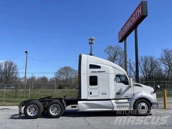 Kenworth T680 Trekkers