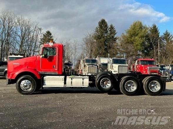 Kenworth T800 Trekkers