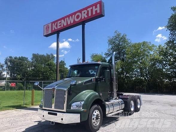 Kenworth T880 Trekkers