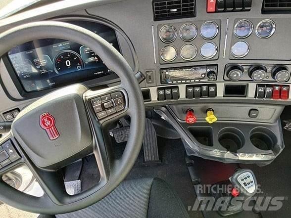 Kenworth T880 Trekkers