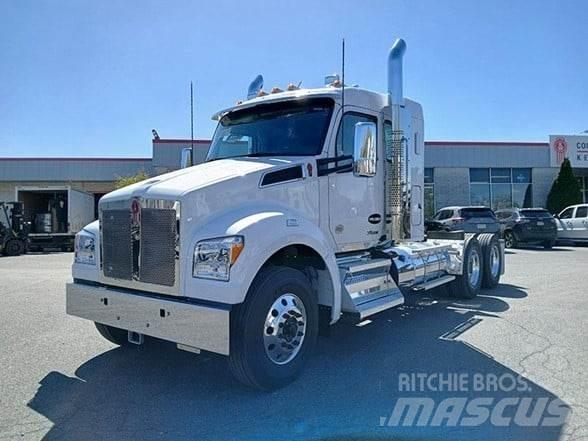 Kenworth T880 Trekkers