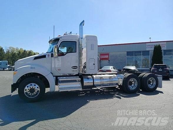Kenworth T880 Trekkers